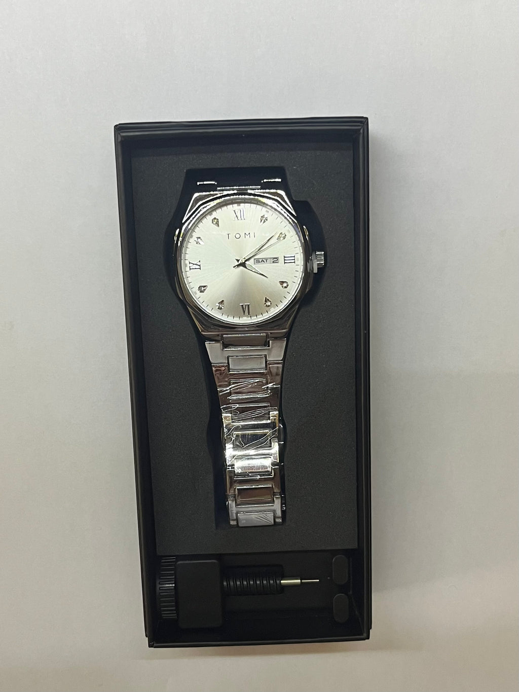 TP01 Classic Numeric Watch