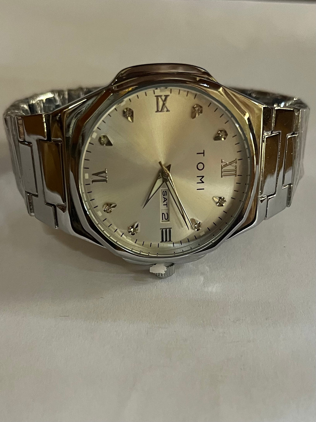 TP01 Classic Numeric Watch